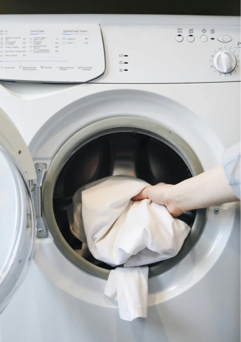 Washing rescued t-shirts in energy-efficient machines